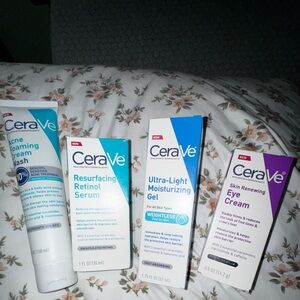 CeraVe bundle of 4- New